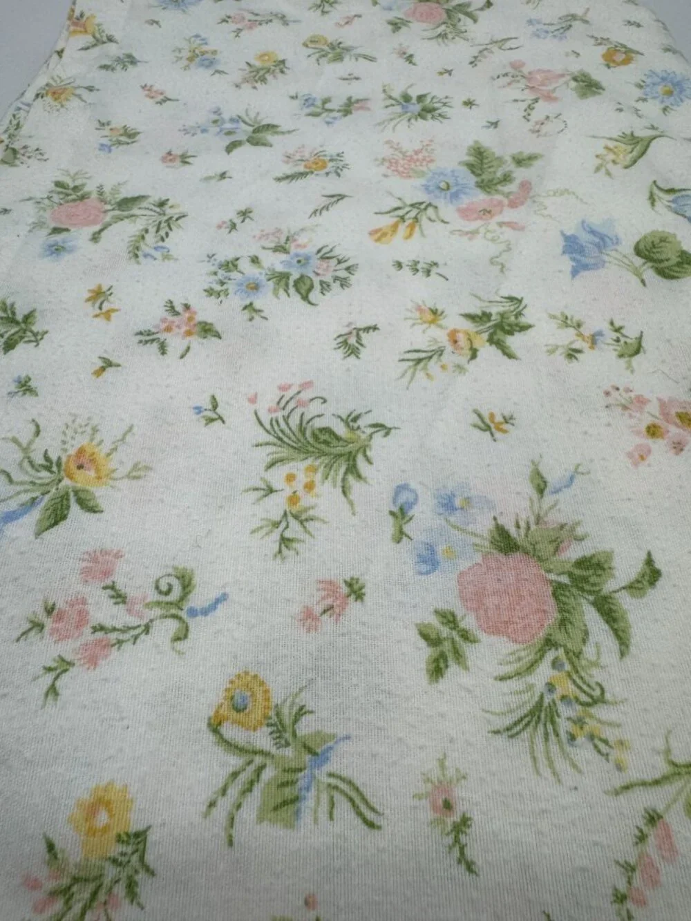 Vintage Sears & Roebuck Cotton Natural Blend Floral Flannel Twin Flat Sheet